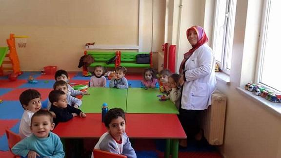 Atatürk İlkokulunda Halk Eğitim Destekli 3-6 Yaş Çocuk Bakımı Sınıfı Açıldı
